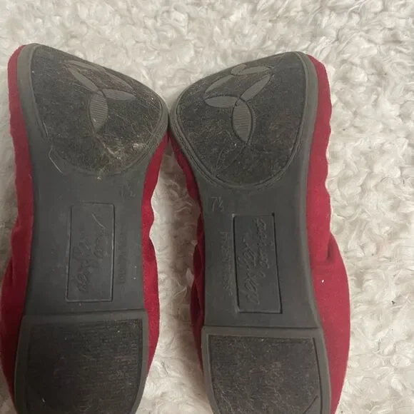 Dexflex Comfort Fabric & synthetic red patent slip on flats round toe SZ7.5 - Picture 8 of 9